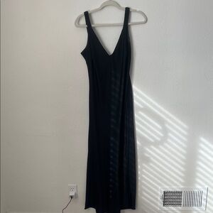 Elegant Black Sleeveless Satin Dress
